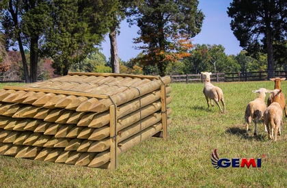 Wooden posts for electric fences: how to choose insulators and accessories for an effective fence